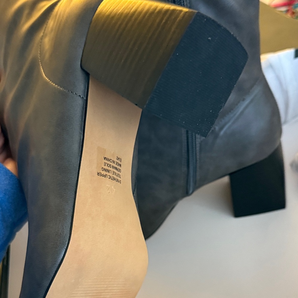 Anthropologie Charcoal Heeled Boots - Picture 4 of 8